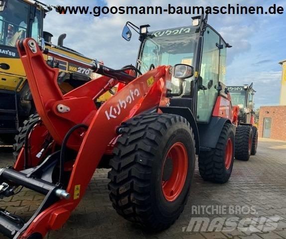 Kubota R 090 Фронтальные погрузчики