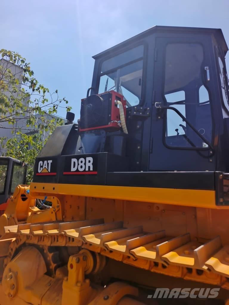 CAT D 8 R Гусеничные бульдозеры