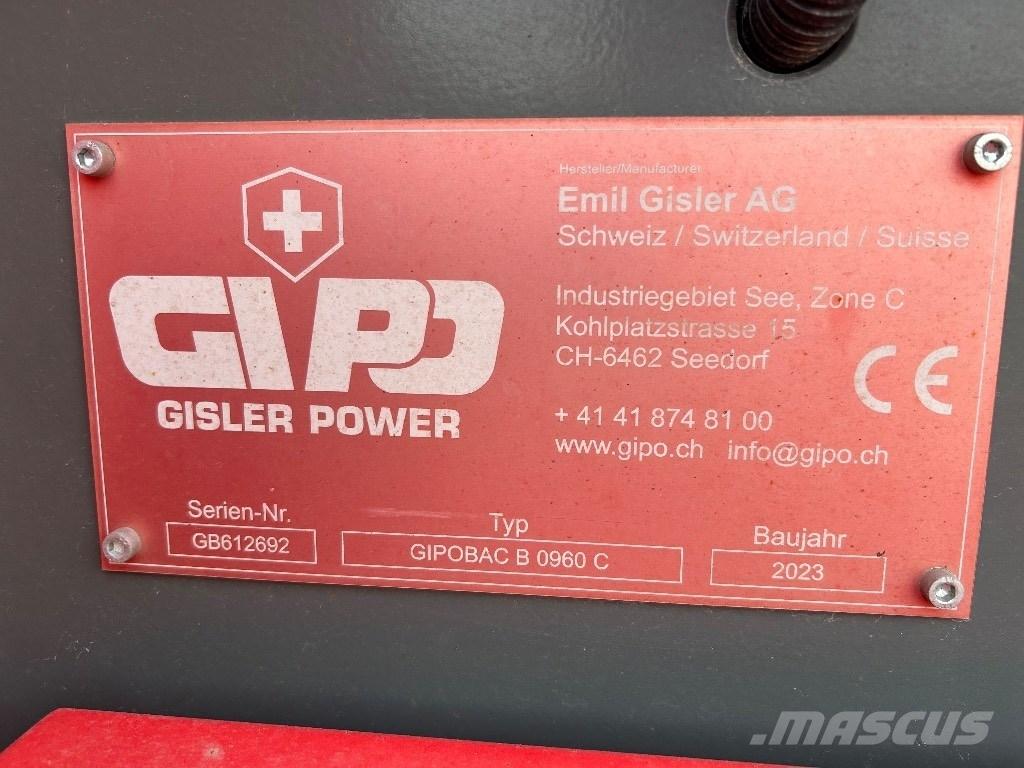 GIPO B0960 C Мобильные дробилки