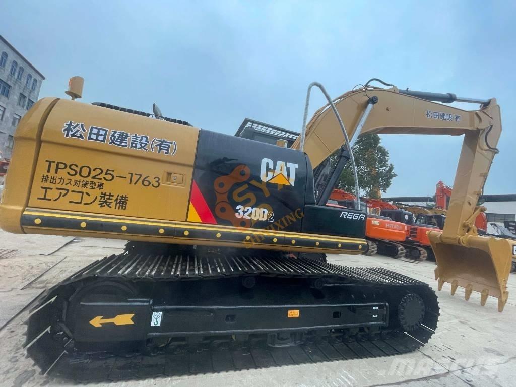 CAT CAT320 D2 Гусеничные экскаваторы