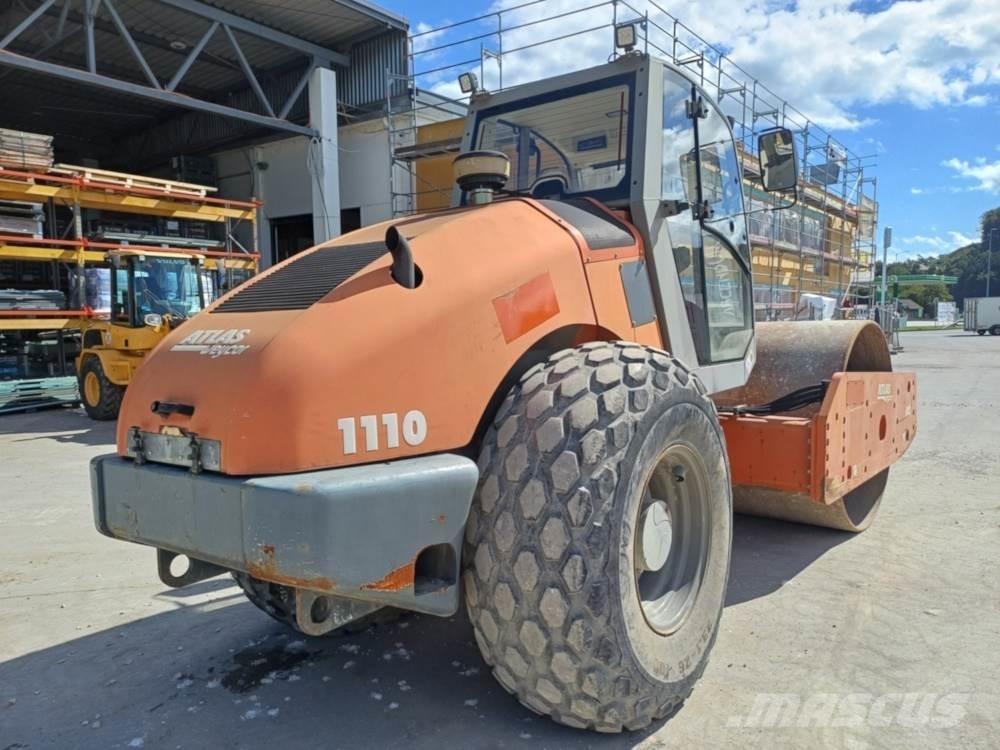 Atlas 1110 Уплотнители грунта