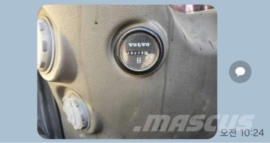 Volvo EC 300 D Гусеничные экскаваторы