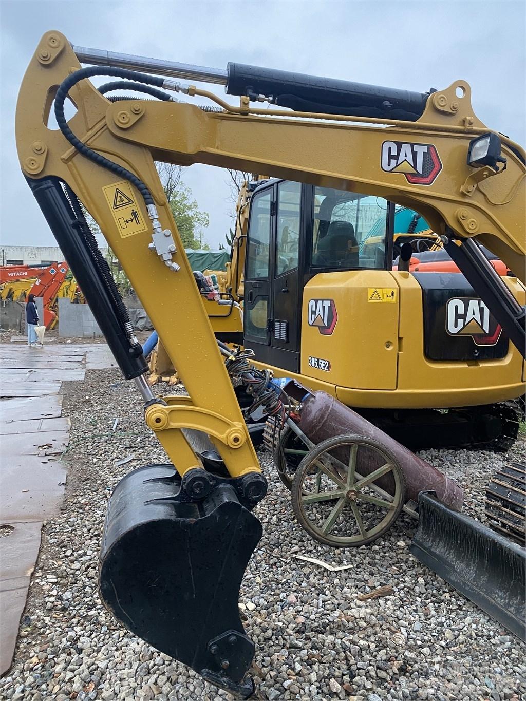 CAT 303E Гусеничные экскаваторы