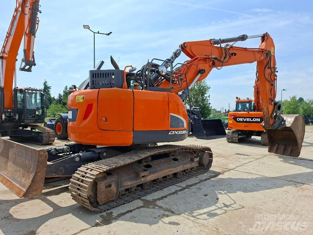 Doosan DX 235 LCR-5 Гусеничные экскаваторы