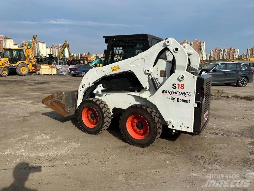 Bobcat S18 Мини-погрузчики