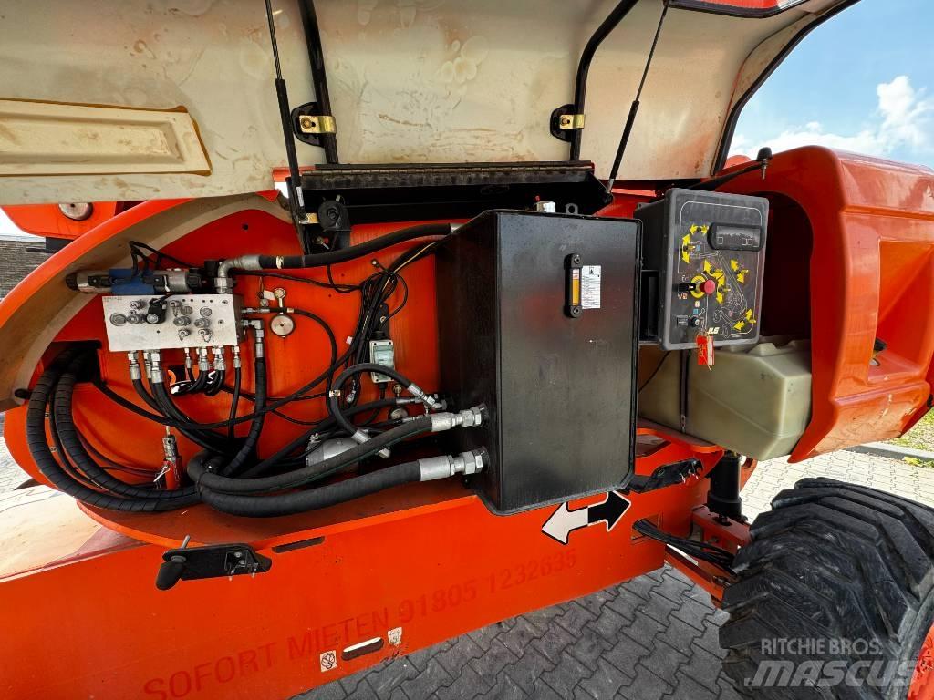 JLG 860SJ Телескопические подъемники