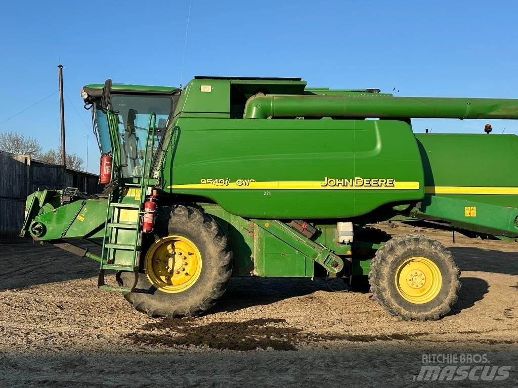 John Deere 9540 CWS Зерноуборочные комбайны