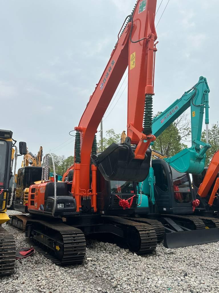 Hitachi ZX 120 Гусеничные экскаваторы