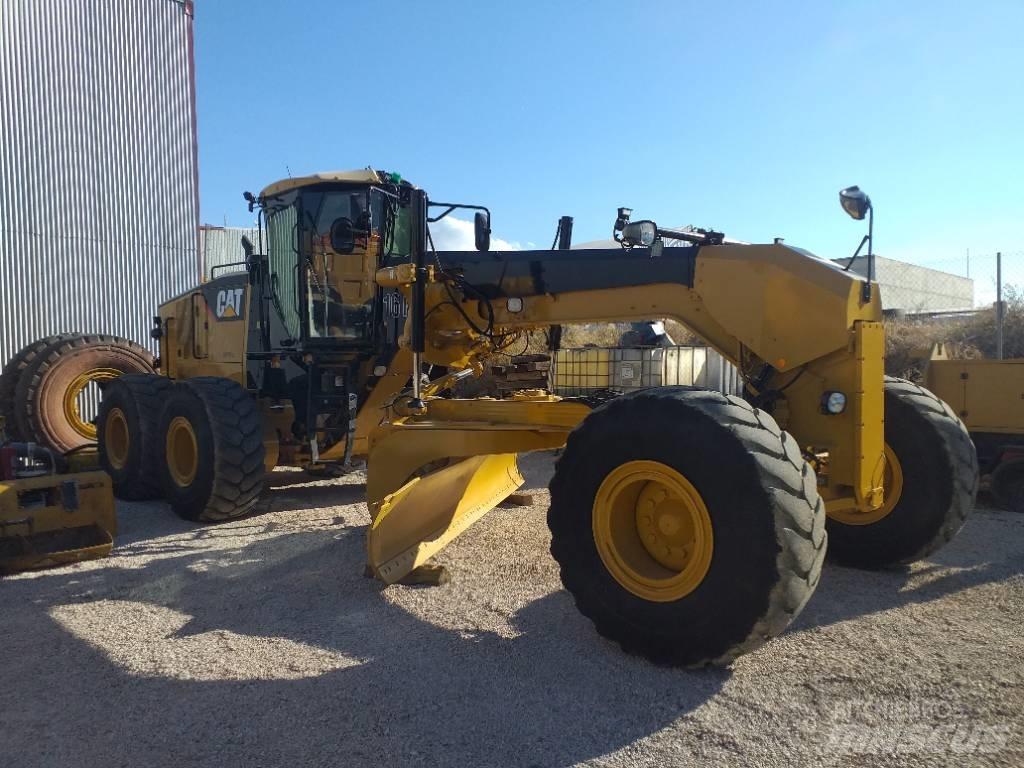 CAT 16 M Грейдеры