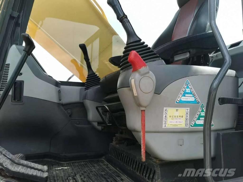 Komatsu PC 200 Гусеничные экскаваторы