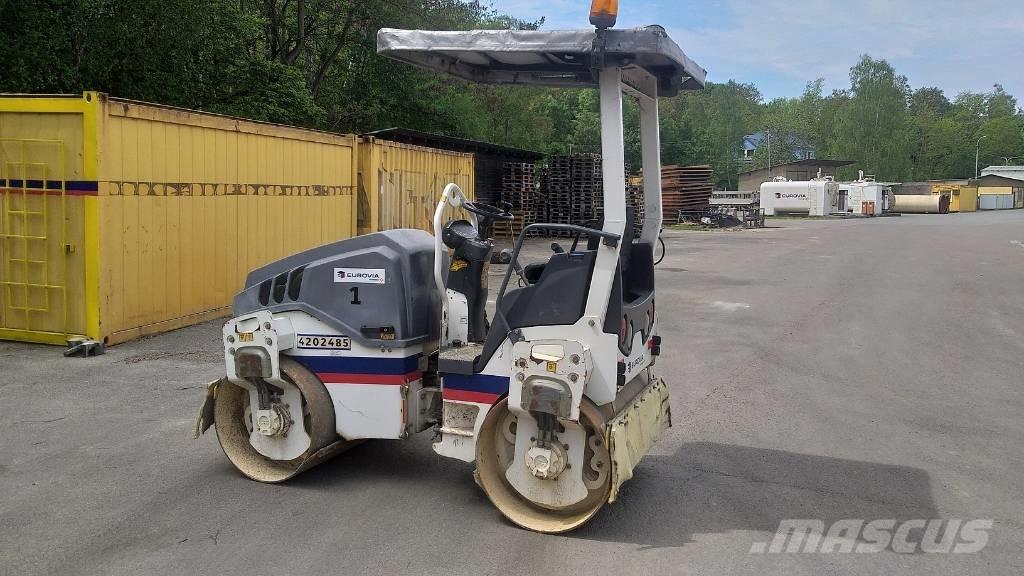 Hamm HD 12 VV Катки тротуарные