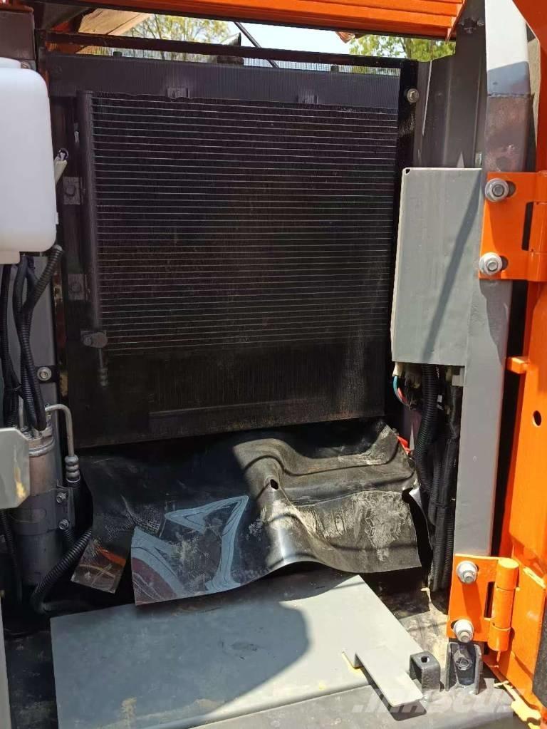 Hitachi ZX 70 Малые экскаваторы 7т-12т