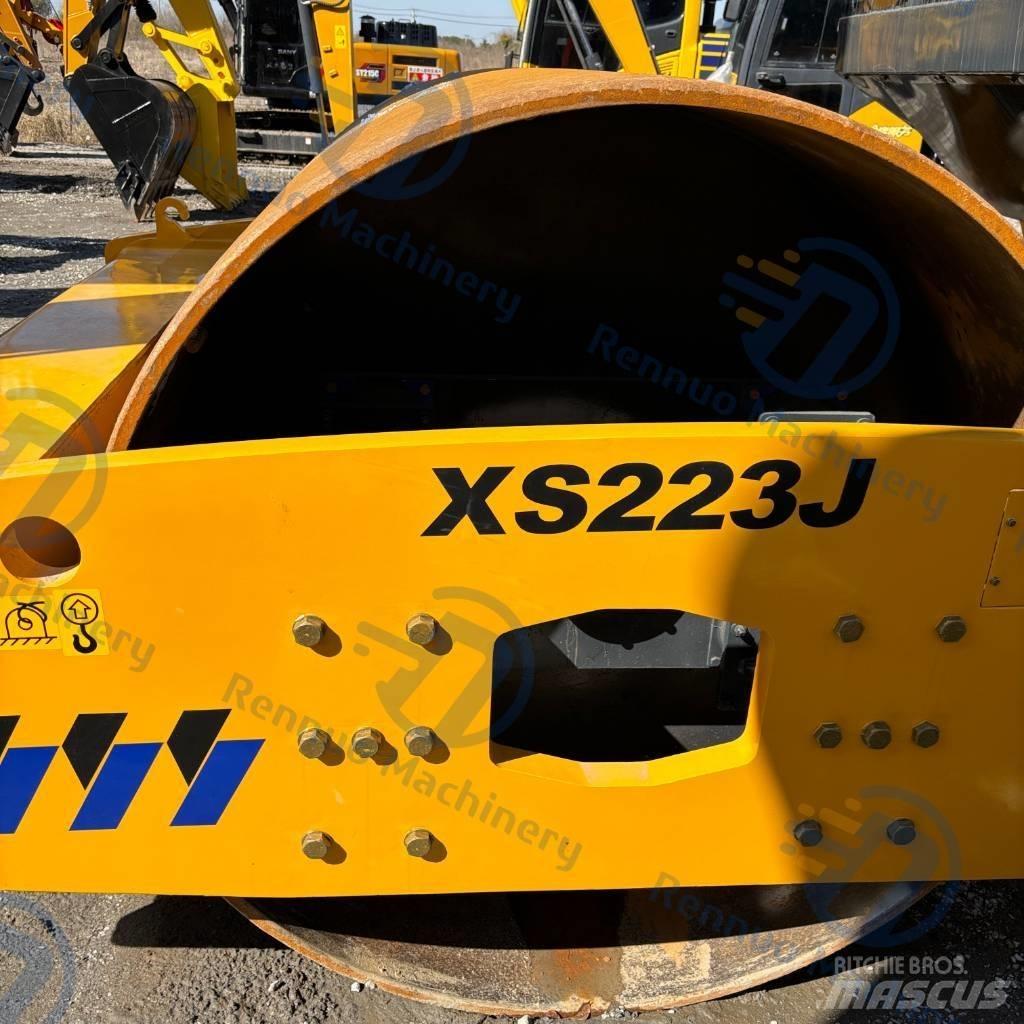 XCMG XS223J Грунтовые катки
