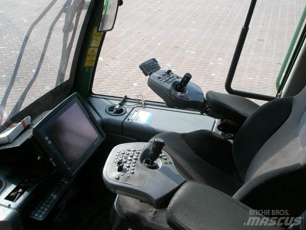 John Deere 1270E Харвестеры