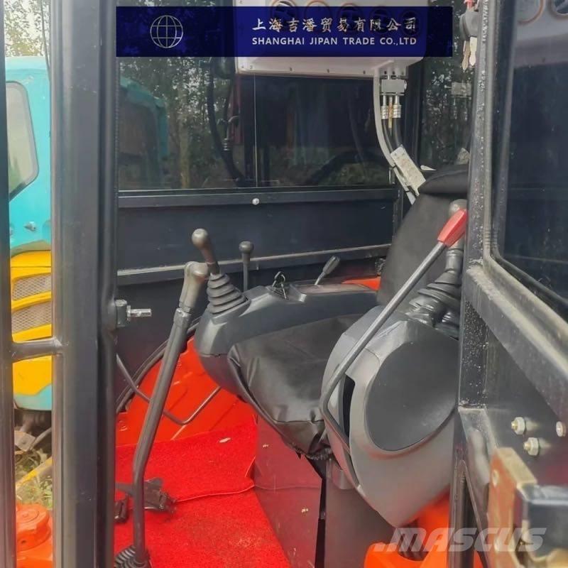 Kubota U 20 Гусеничные экскаваторы