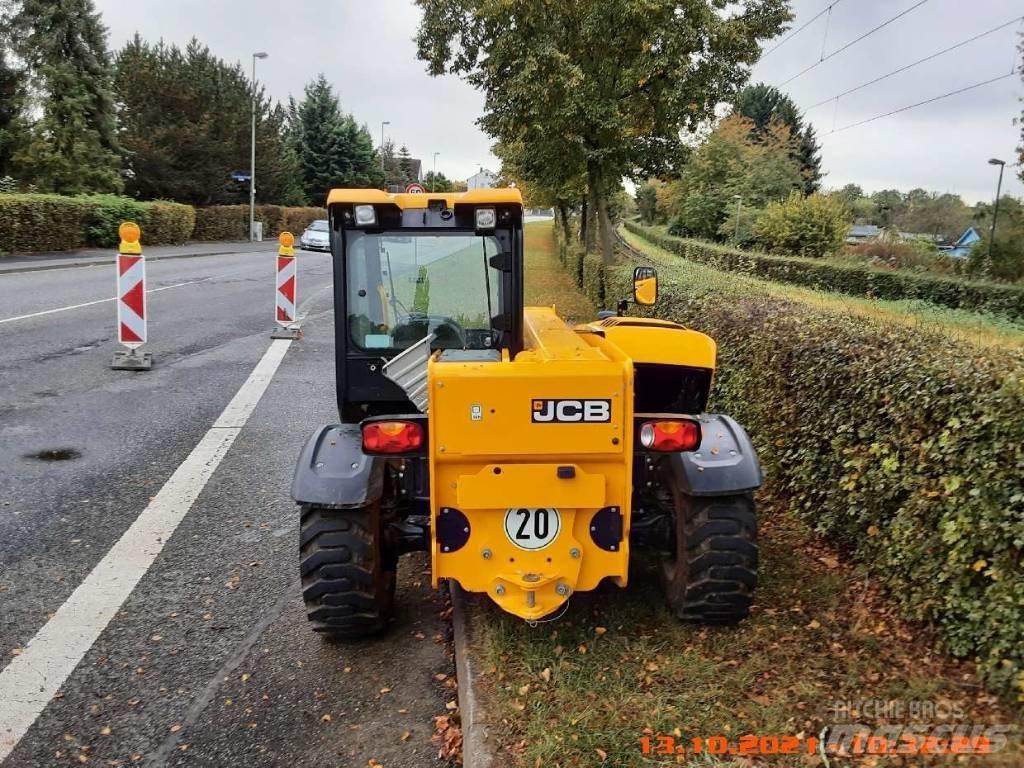 JCB 525-60 Телескопические погрузчики