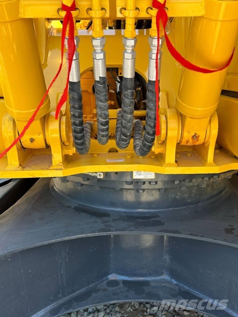 Komatsu PC 160 Гусеничные экскаваторы