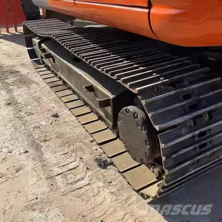 Hitachi ZX120 Гусеничные экскаваторы
