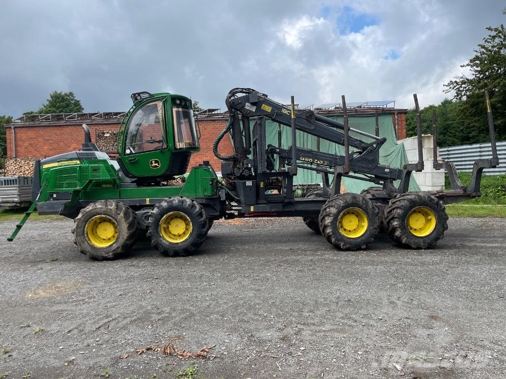 John Deere 1210 G Форвардеры