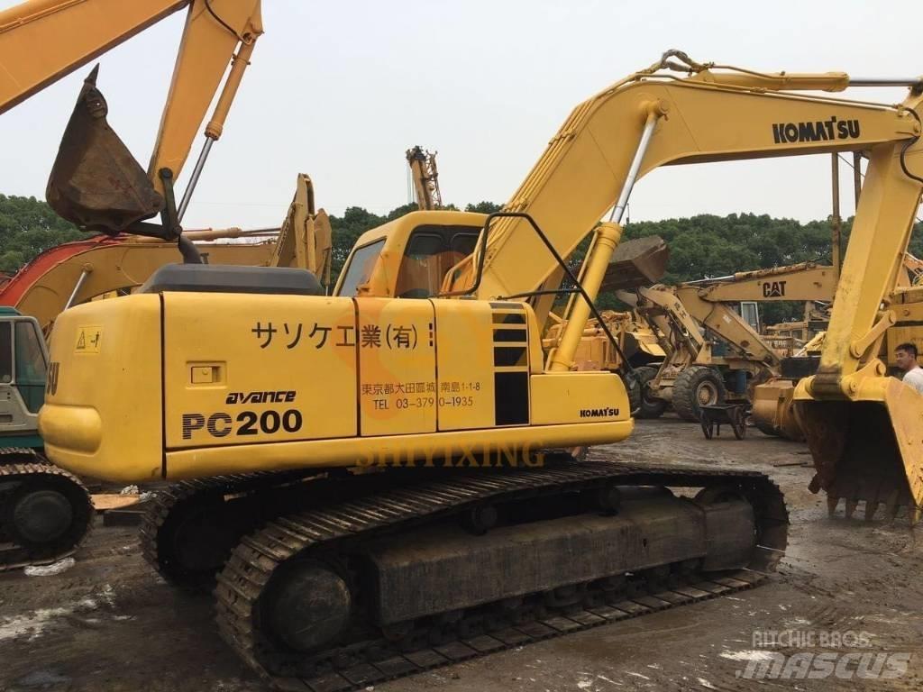 Komatsu PC 200 Гусеничные экскаваторы