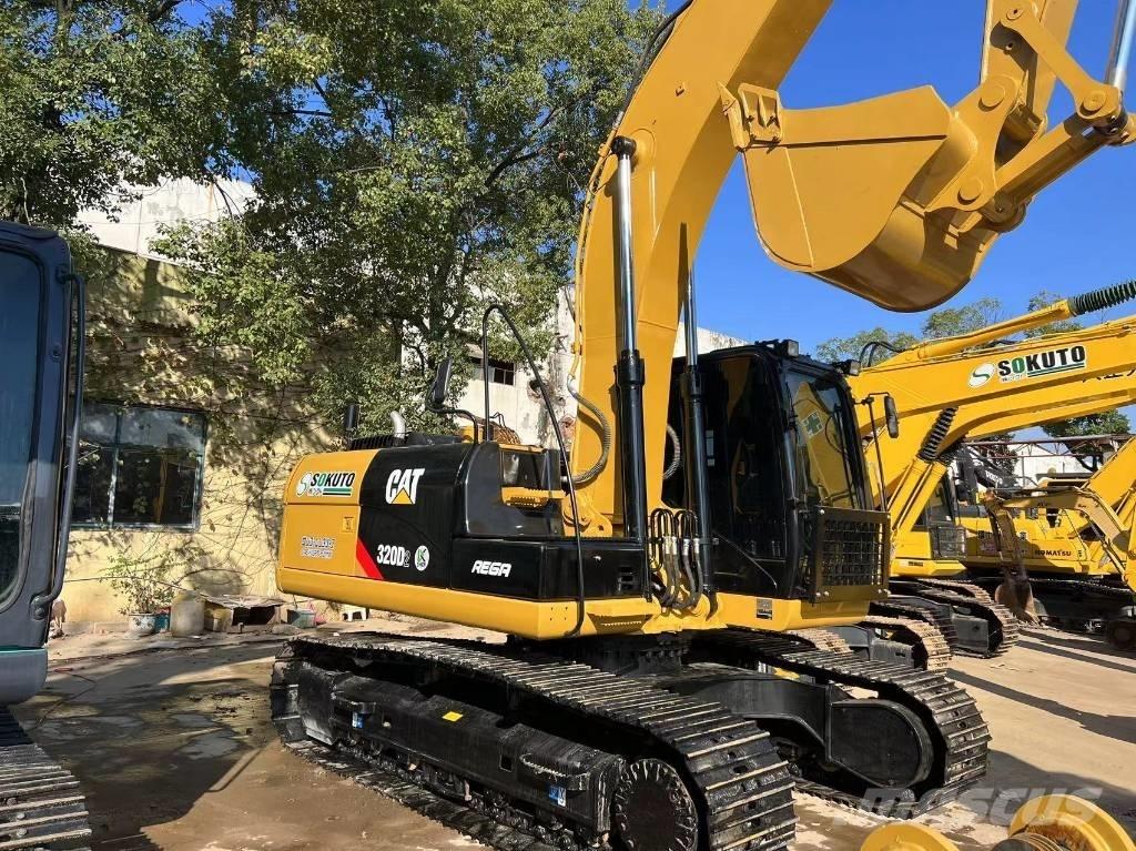 CAT 320 D Гусеничные экскаваторы