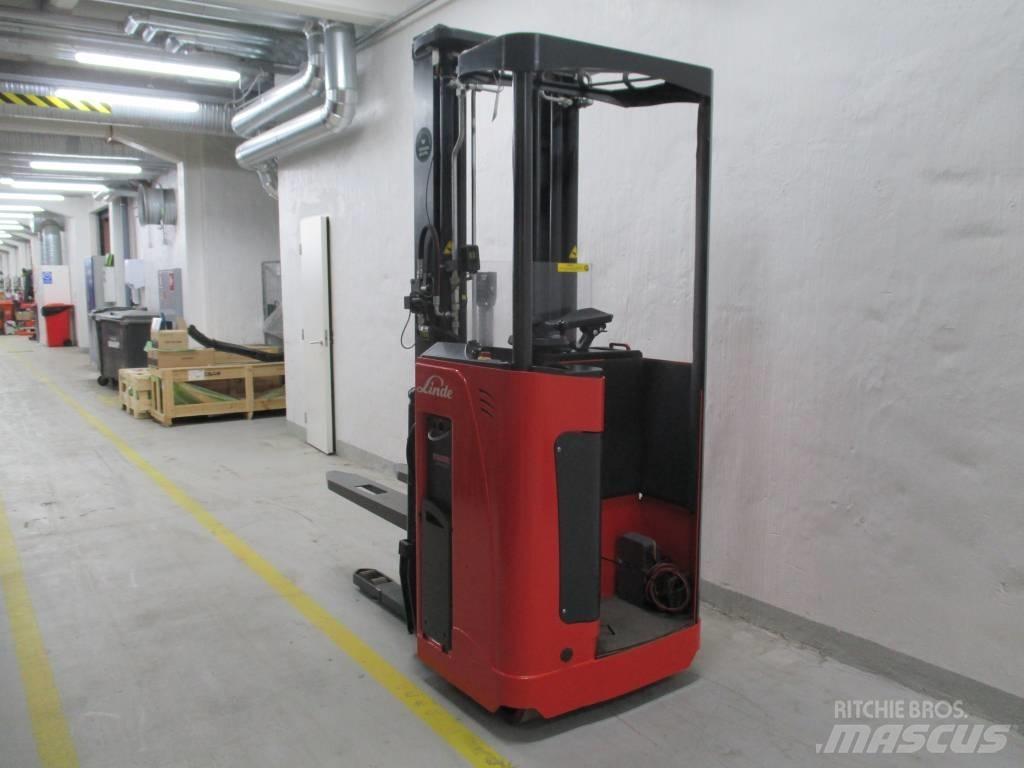 Linde L1600 ttfys Самоходные электроштабелёры