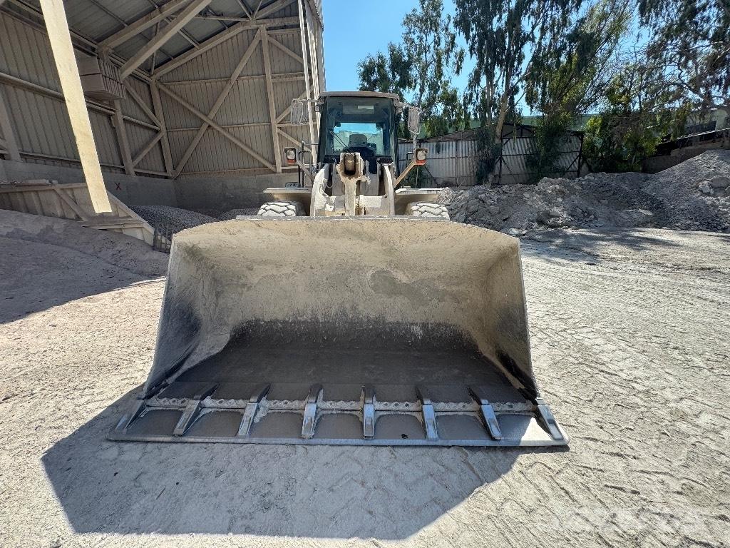 CAT 950 H Фронтальные погрузчики