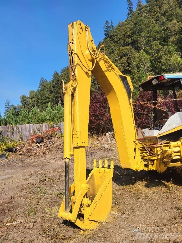 CAT 426B Экскаваторы-погрузчики