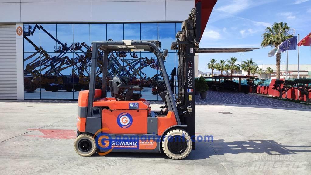 Toyota 7 FBM 30 Электропогрузчики