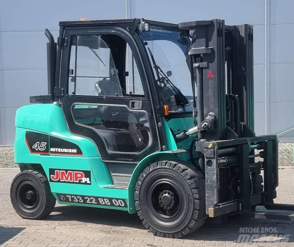 Mitsubishi FD45NT Дизельные погрузчики