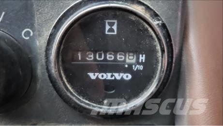 Volvo EW145BP Колёсные экскаваторы