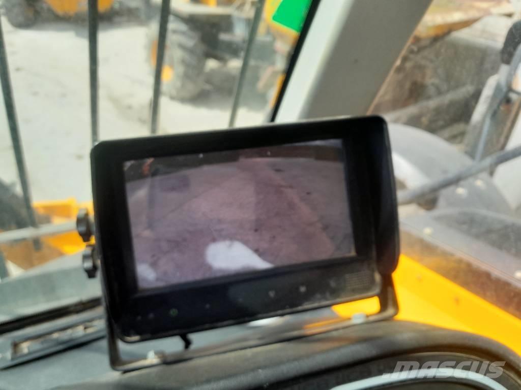 JCB 540-140 Hi-Viz Сельскохозяйственные телескопические погрузчики