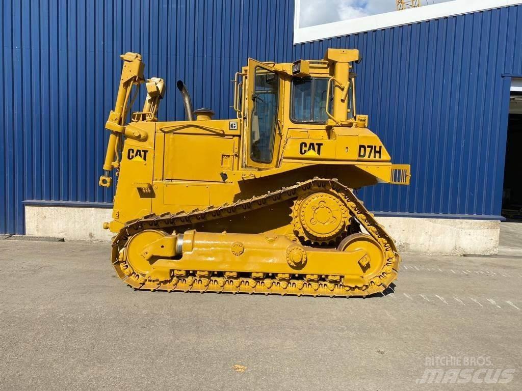 CAT D 7 H Гусеничные бульдозеры