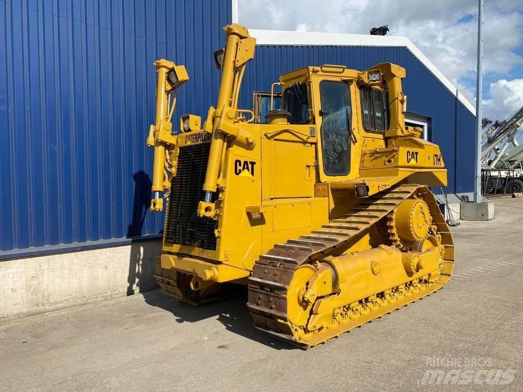 CAT D 7 H Гусеничные бульдозеры