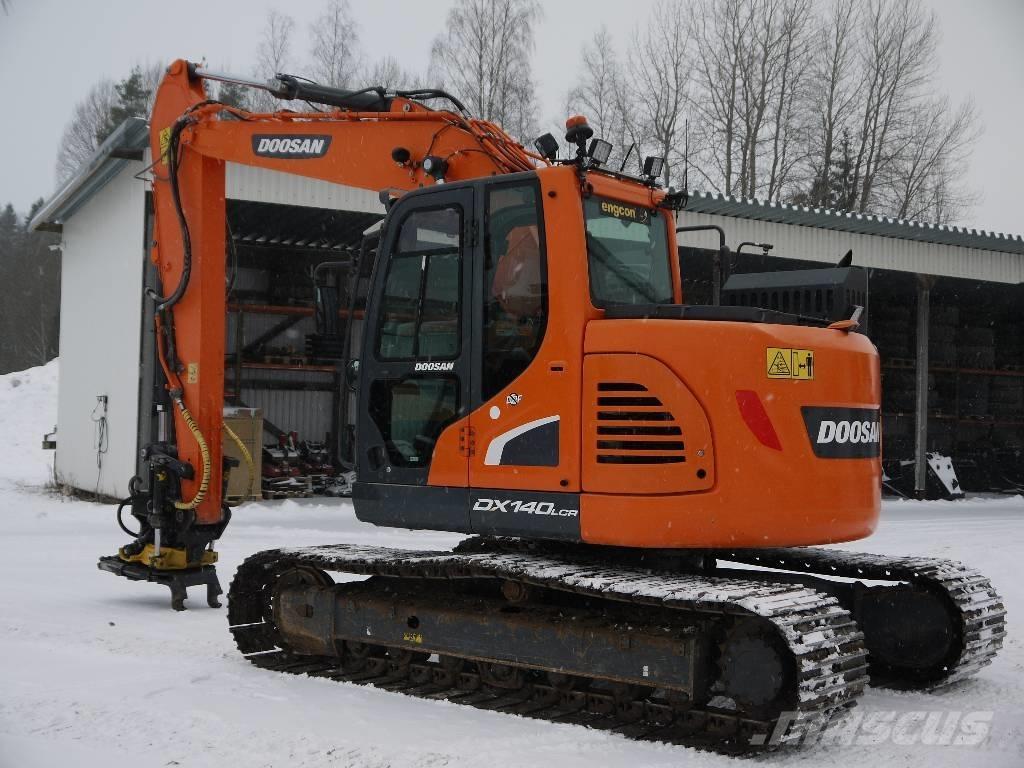 Doosan DX 140 LCR-5 Гусеничные экскаваторы