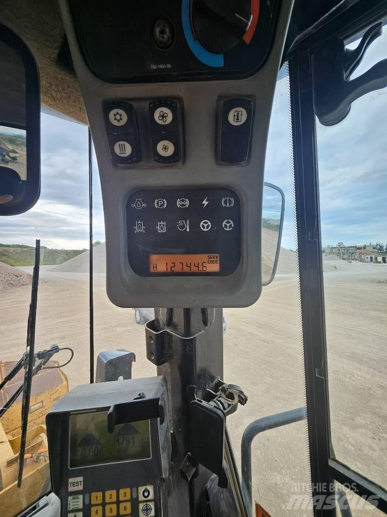 CAT 950 H Фронтальные погрузчики