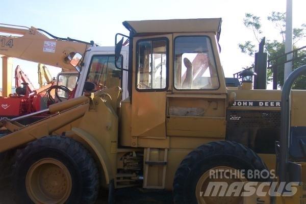 John Deere 544 BJ Фронтальные погрузчики