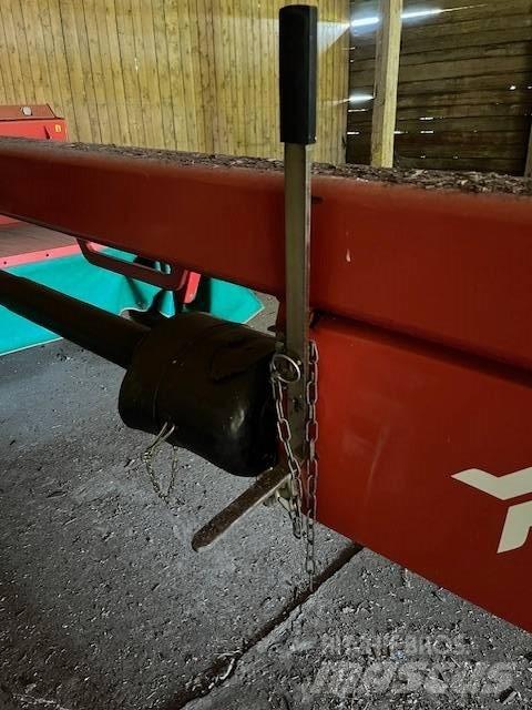 Kverneland 4232 CT Косилки плющилки