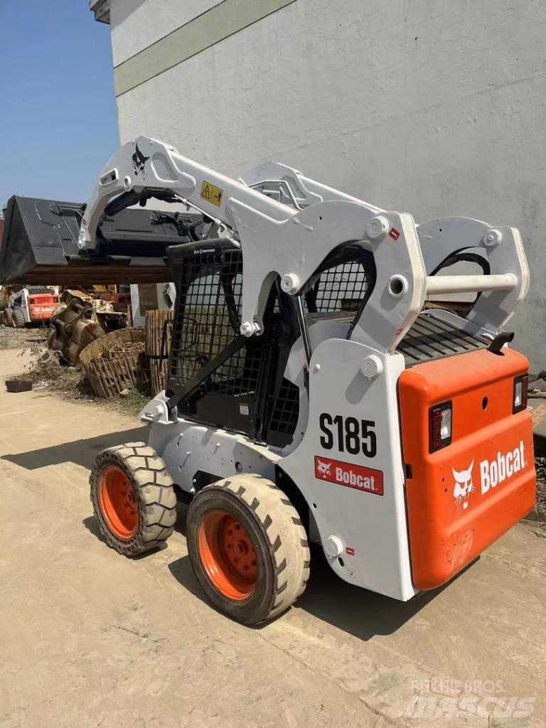 Bobcat S185 Мини-погрузчики