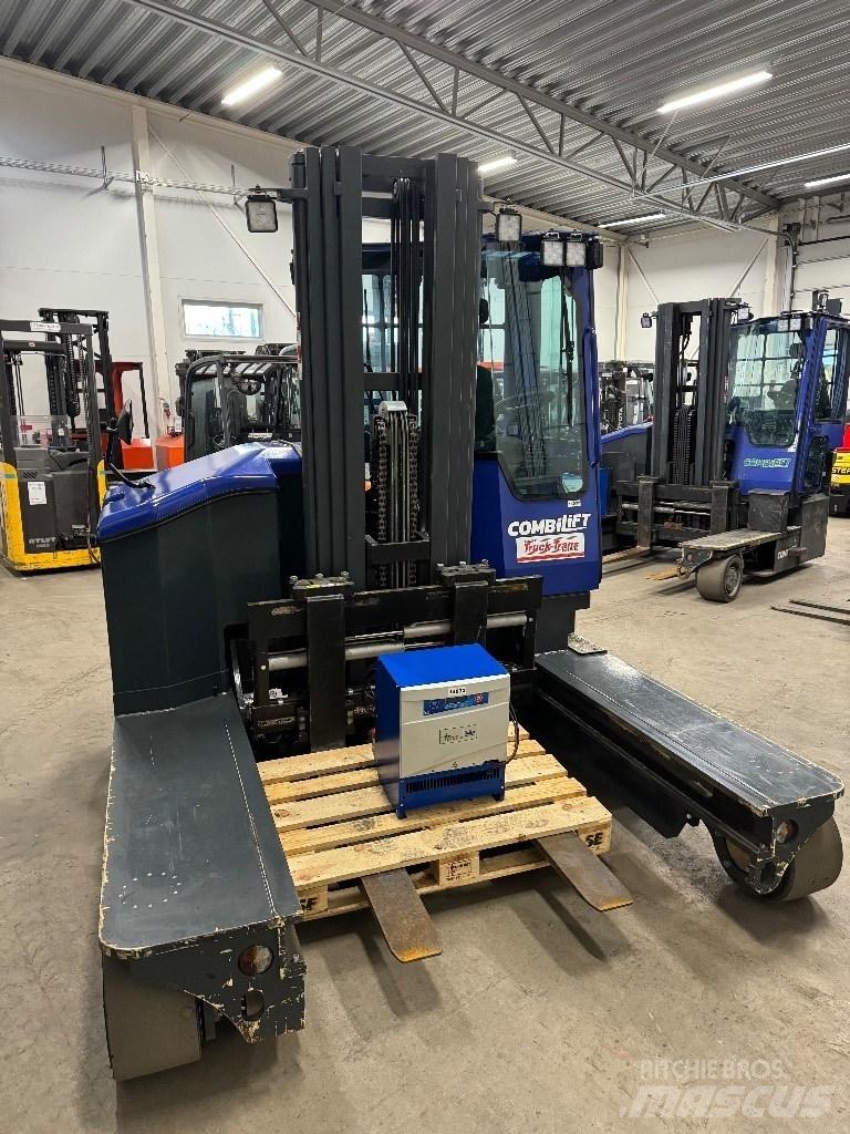 Combilift C4500ET 4-x ходовые ричтраки