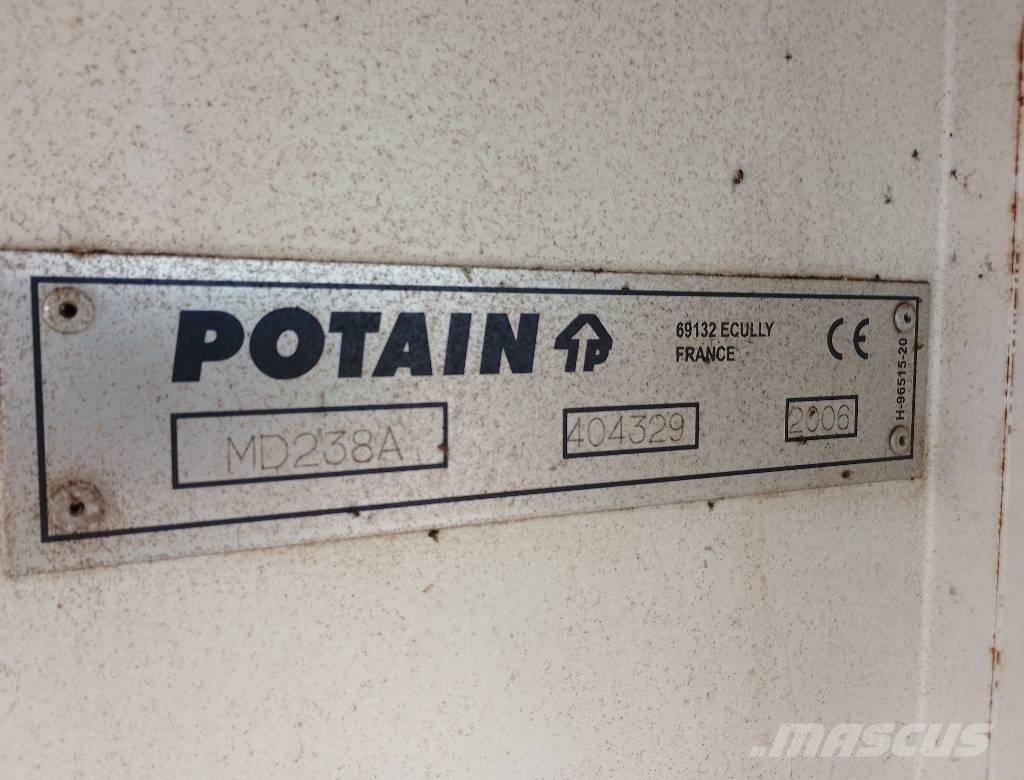 Potain MD238A-J10 Башенные краны