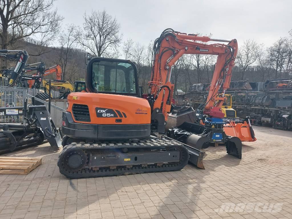 Develon DX 85 R-3 Малые экскаваторы 7т-12т