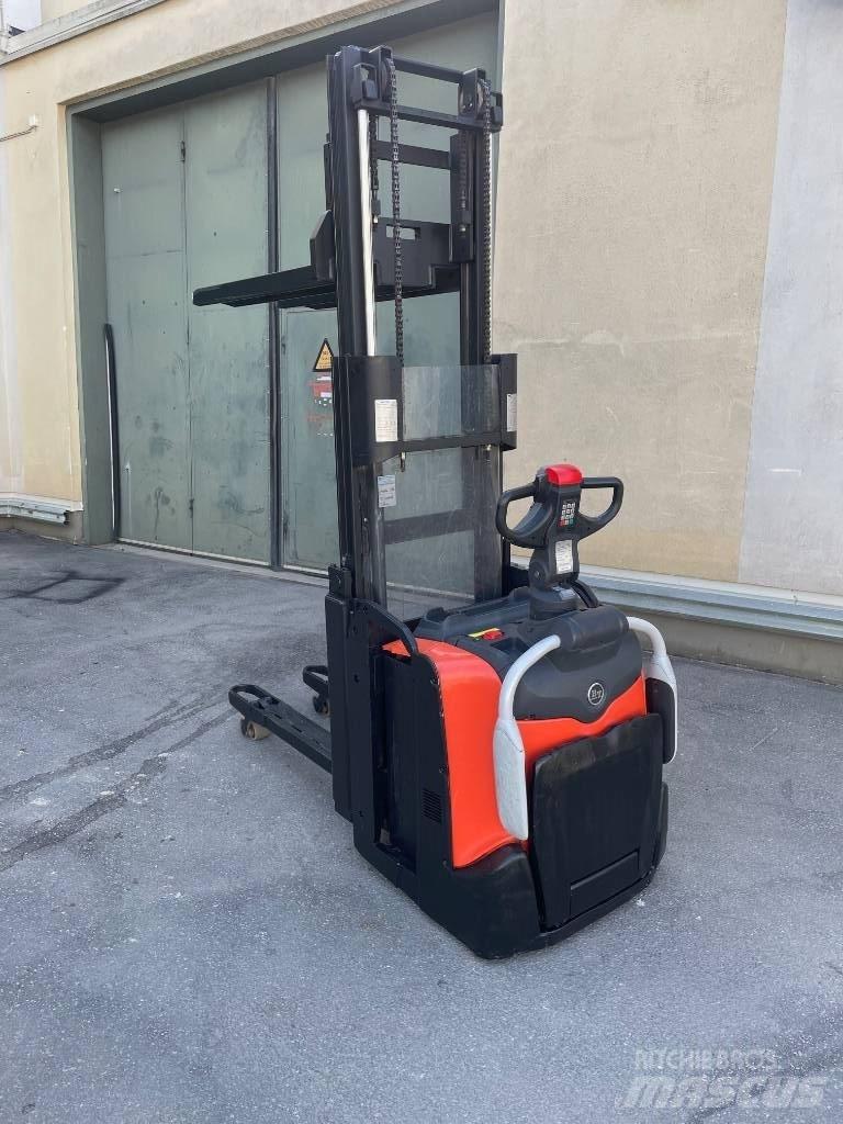 BT SPE 200 D Ручные штабелёры с электроподъёмом