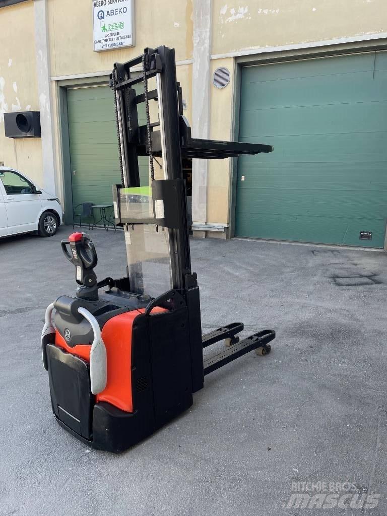BT SPE 200 D Ручные штабелёры с электроподъёмом