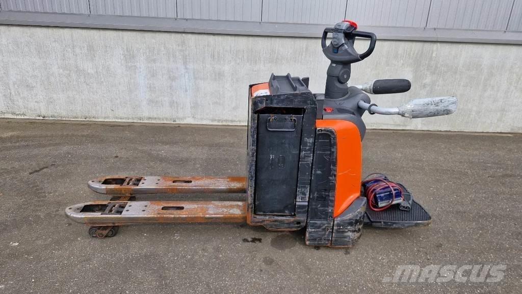 BT LPE 250 Электропогрузчики
