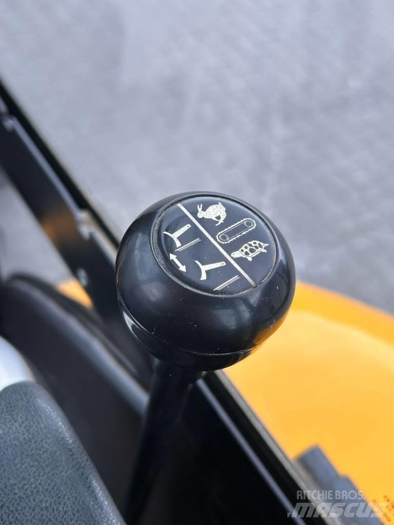 JCB 8030 ZTS Мини-экскаваторы