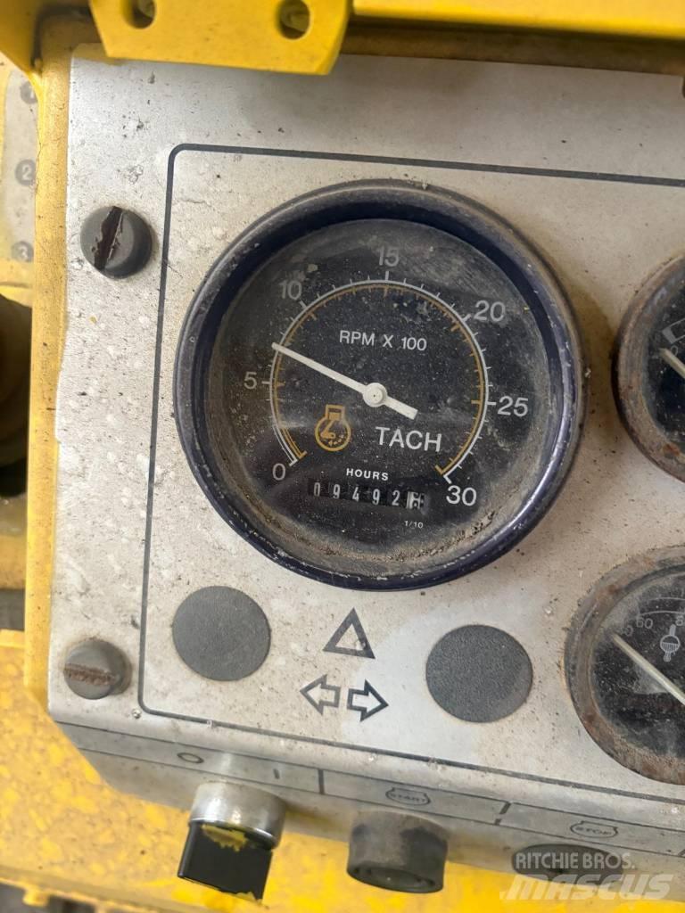 Dynapac CP 271 Пневматические катки