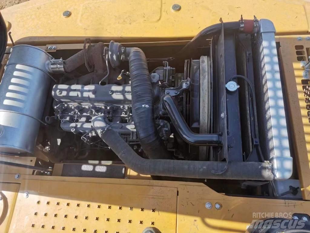 Sany SY 235 C Гусеничные экскаваторы