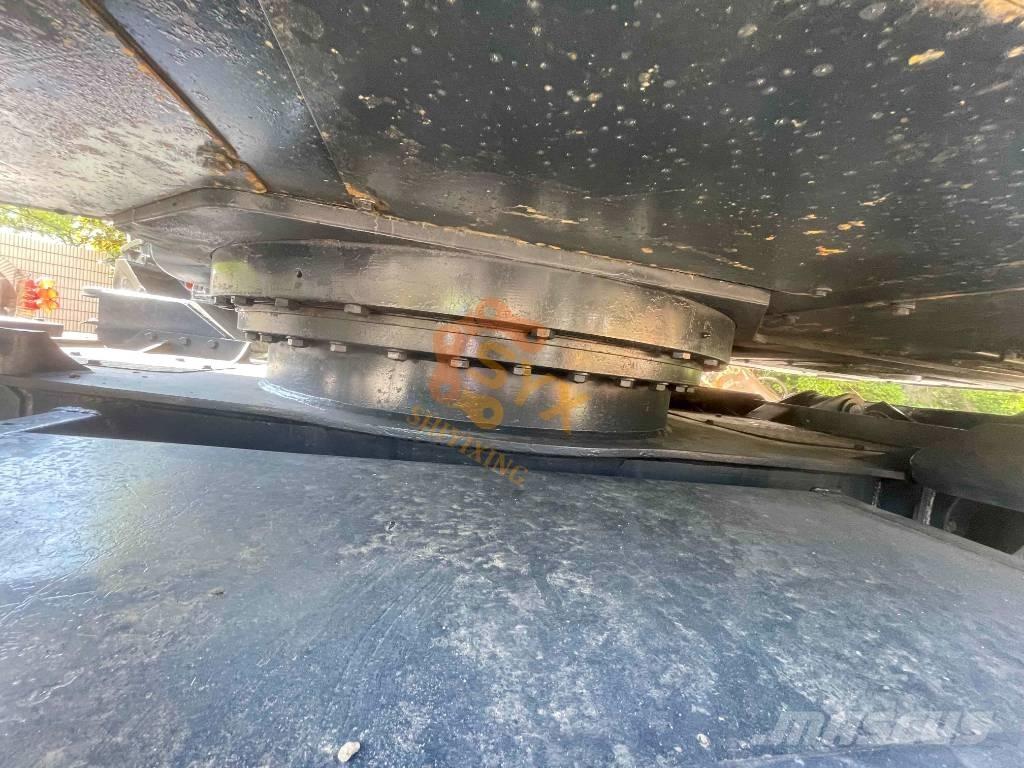 Hyundai R210W-9 Колёсные экскаваторы