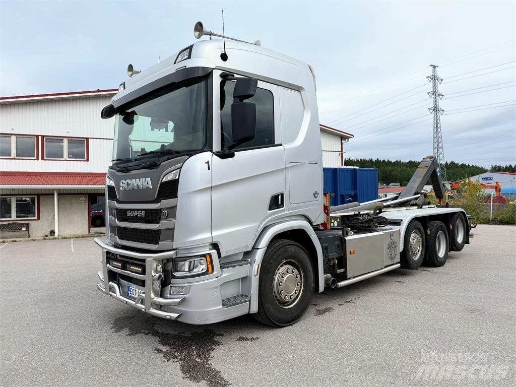 Scania R520 8x2 Грузовики-Мультилифты